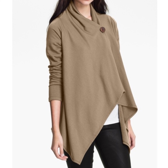 bobeau Sweaters - Bobeau One Button Fleece Cardigan Tan XS